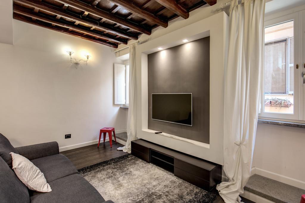 Campo De' Fiori Stylish White Apartment Roma Ngoại thất bức ảnh