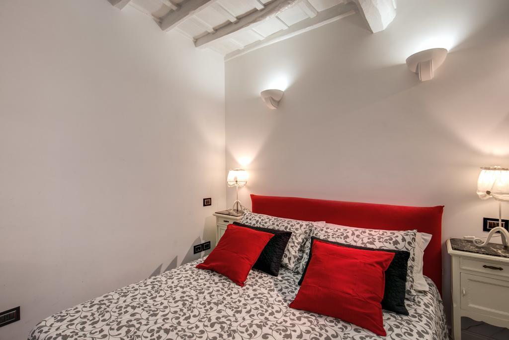 Campo De' Fiori Stylish White Apartment Roma Ngoại thất bức ảnh